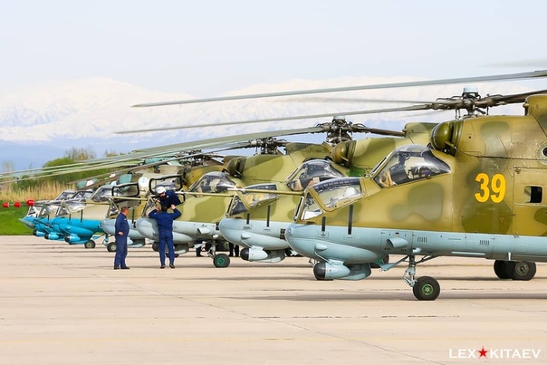 Самолеты ввс таджикистана. Ввс таджикистана 2022. Самолеты ввс таджикистана. Миг 25 ввс казахстан. Военная авиация таджикистана.